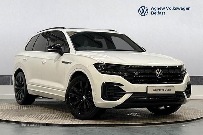 Used VW Touareg Black Edition 286 HP (210 kW) 2023 White SUV