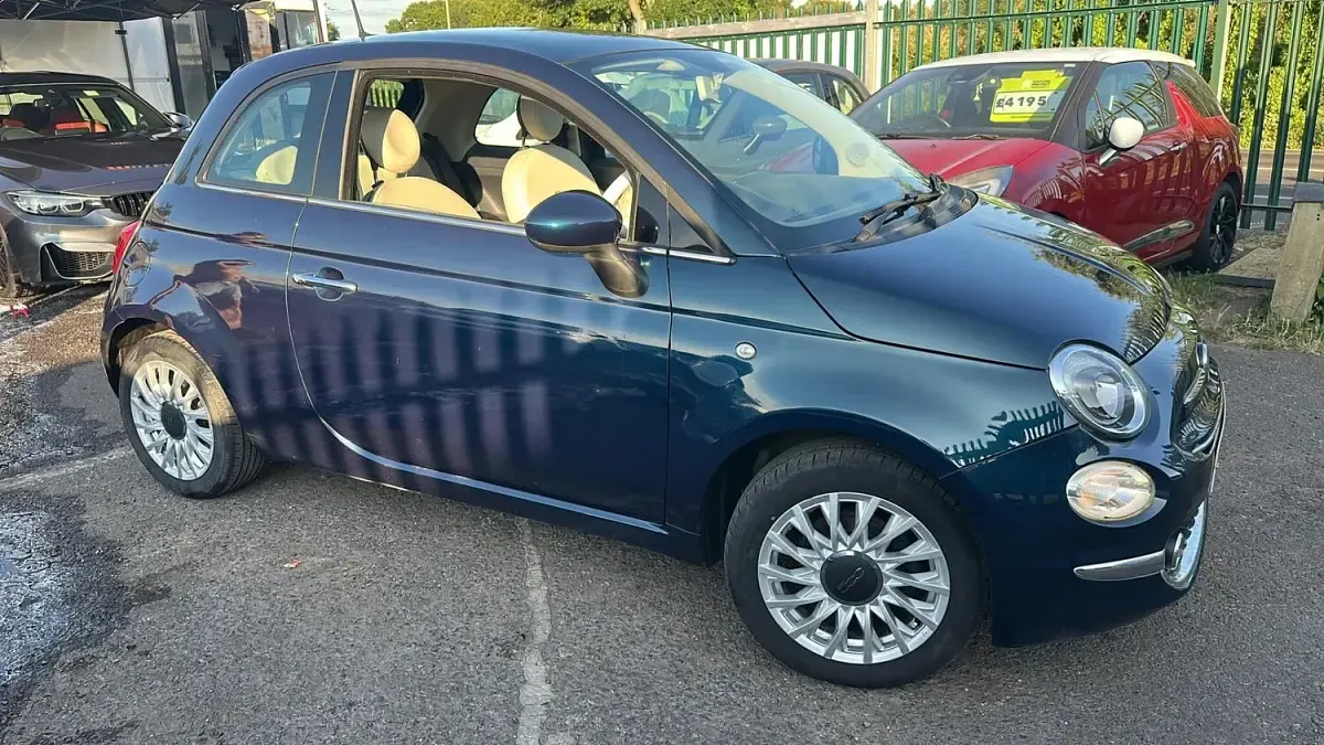 Used Fiat 500 Lounge 69 HP (50 kW) 2015 Blue Hatchback