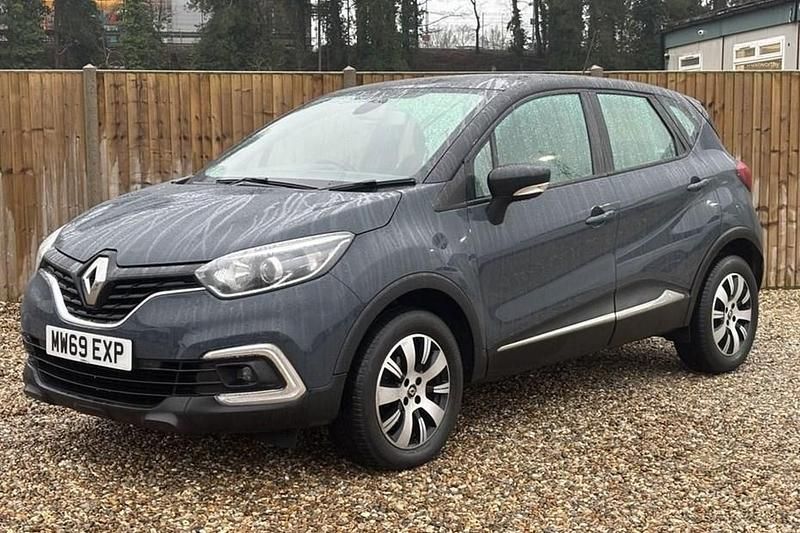 Used Renault Captur Play 90 HP (66 kW) 2019 Blue SUV