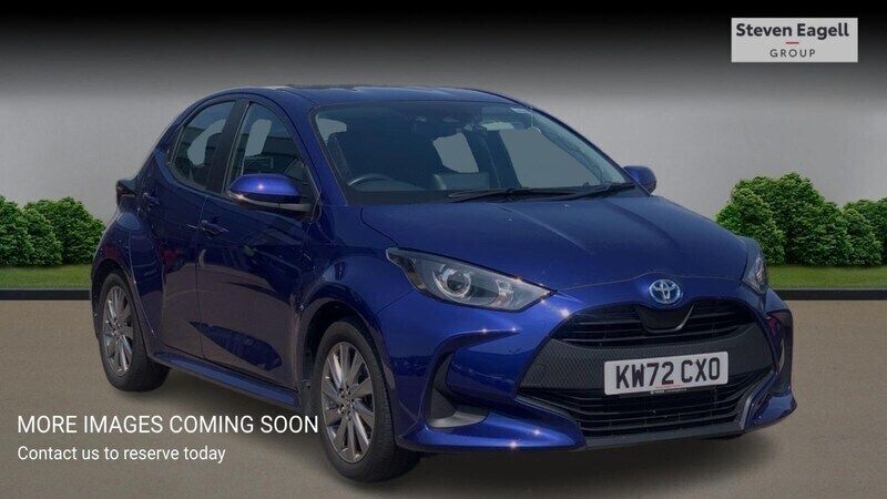 Blue Used 2023 Toyota Yaris Hybrid Hatchback | £16,759 (Good price) - Image 1/4