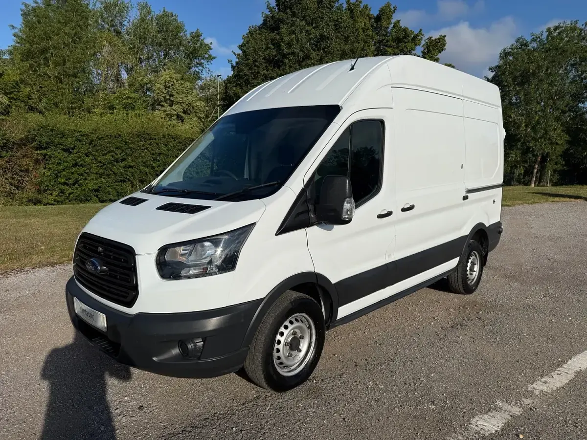 Used Ford Transit 130 HP (95 kW) 2019 White Van