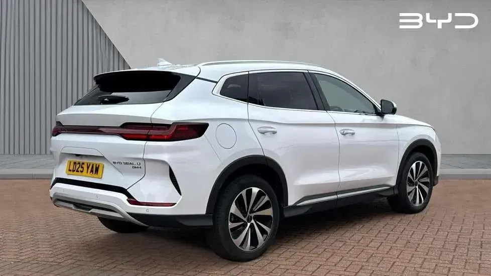 Used BYD Seal U Comfort 218 HP (160 kW) 2025 White SUV