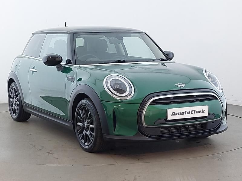 Used Mini Cooper Classic 136 HP (100 kW) 2022 Green Hatchback