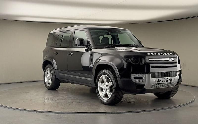 Usado Land Rover Defender SE 250 HP (183 kW) 2023 SUV