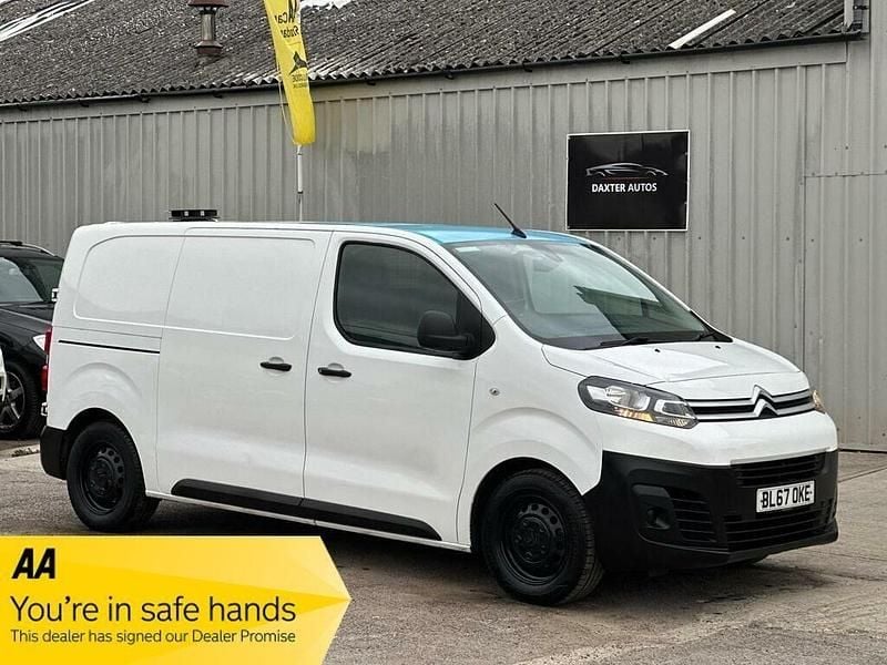 White Used 2018 Citroën Dispatch MPV | £8,490 (Good price) - Image 1/2