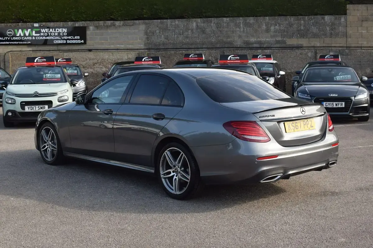 Used Mercedes E220 AMG Line Premium 194 HP (142 kW) 2017 Grey Sedan