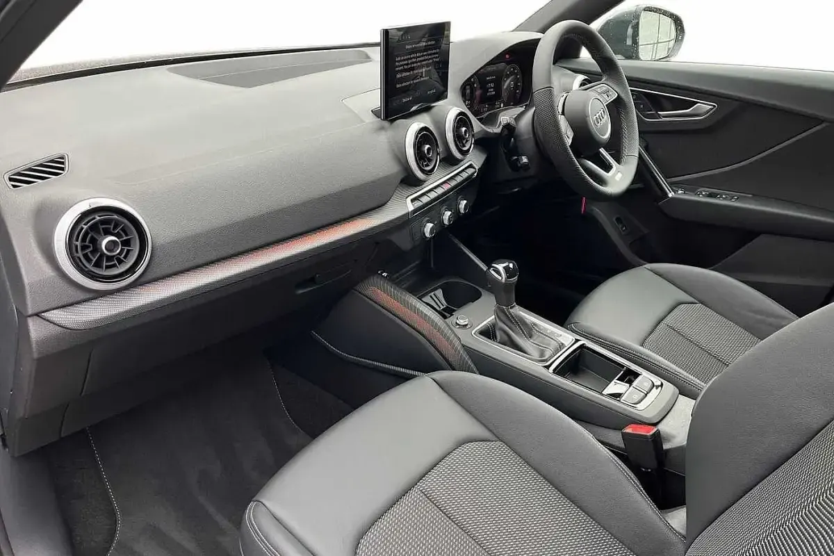 Used Audi Q2 S-Line 147 HP (108 kW) 2026 Grey SUV