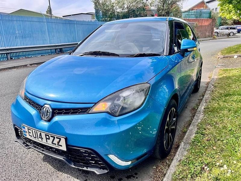 Usado MG MG3 106 HP (77 kW) 2014 Azul Citadino