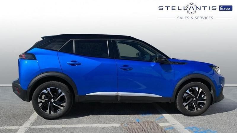 Used Peugeot 2008 GT 129 HP (94 kW) 2023 Blue SUV