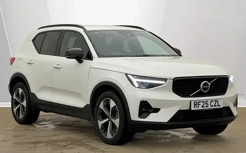 Used Volvo XC40 Plus 197 HP (144 kW) 2027 SUV