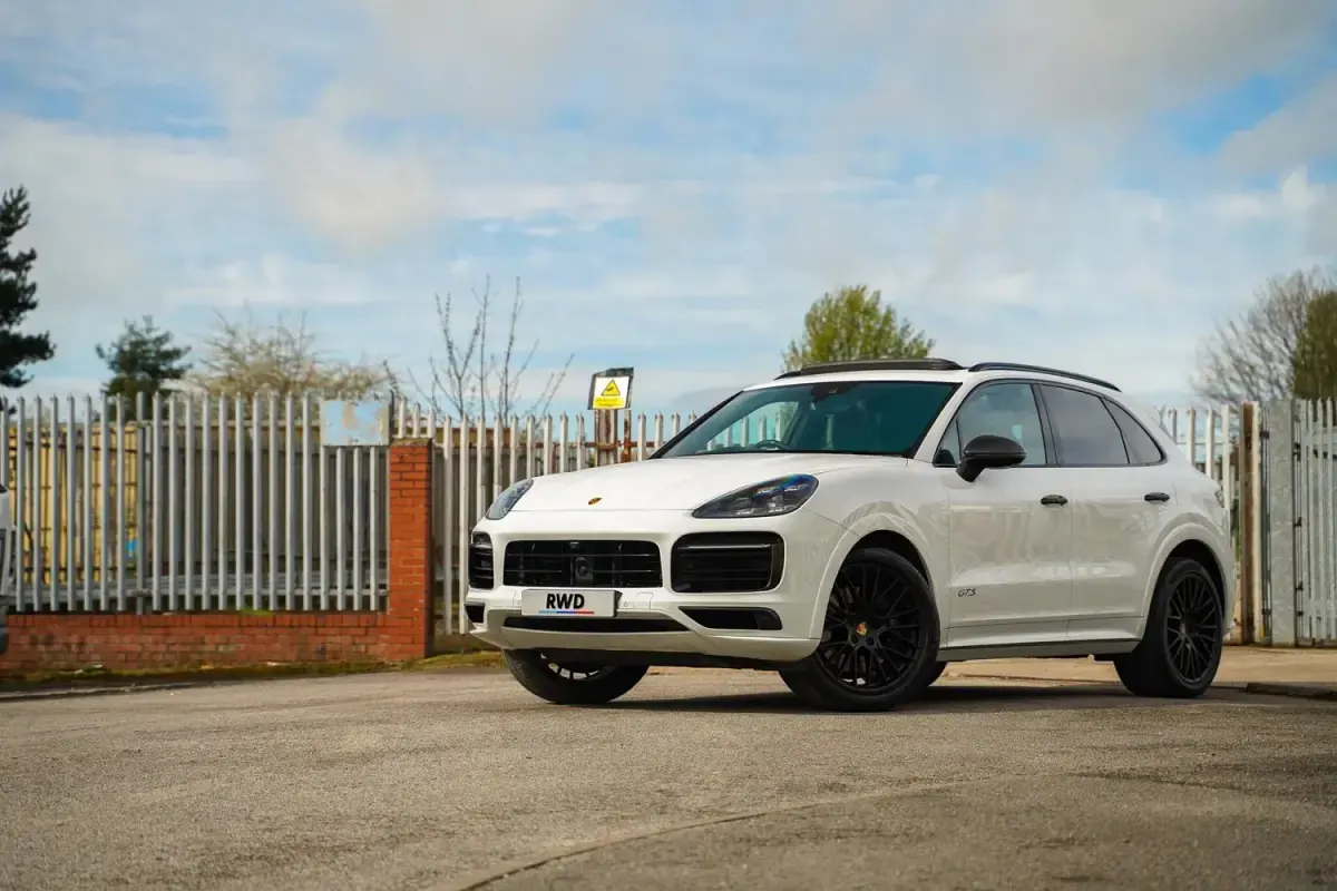 Usado Porsche Cayenne 650 HP (478 kW) 2023 Branco SUV