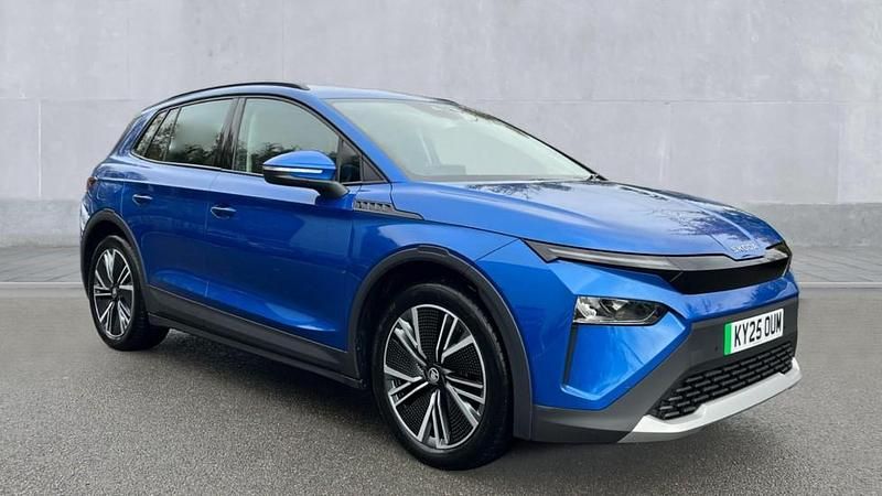 Race blue metallic Used 2025 Skoda Elroq SE L SUV | £26,490 (Fair price) - Image 1/4
