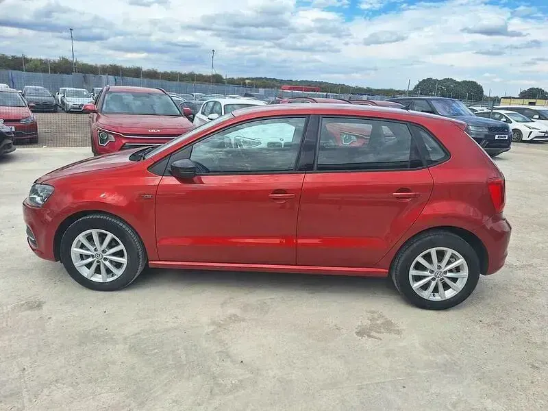 Used VW Polo Edition 2015 Red