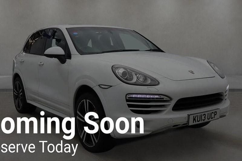 Used Porsche Cayenne 245 HP (180 kW) 2013 White SUV
