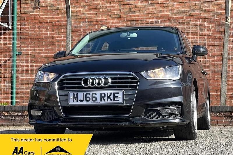 Used Audi A1 Sportback Sport 116 HP (85 kW) 2016 Black Hatchback