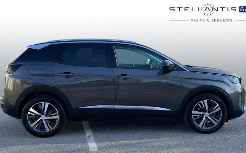 Used Peugeot 3008 Allure+ 131 HP (96 kW) 2022 Grey SUV