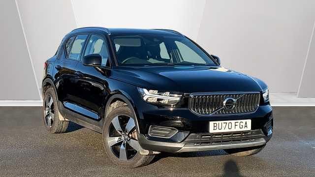Used 2021 Volvo XC40 Momentum SUV | £18,996 (Fair price) - Image 1/3