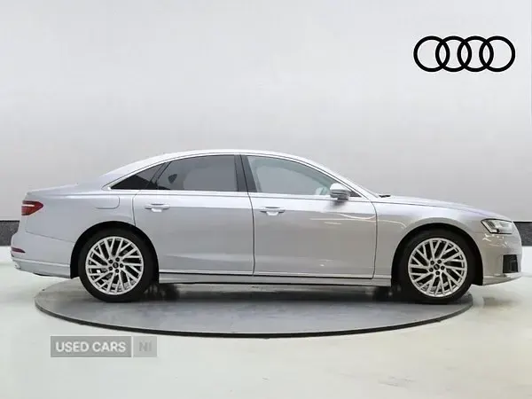 Begagnad Audi A8 S-Line 286 HK (210 kW) 2021 Silver Sedan