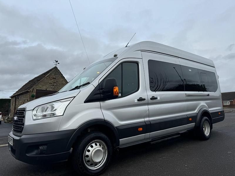 Begagnad Ford Transit Trend 155 HK (114 kW) 2018 Silver