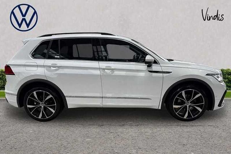 Used VW Tiguan R-line 150 HP (110 kW) 2023 White SUV