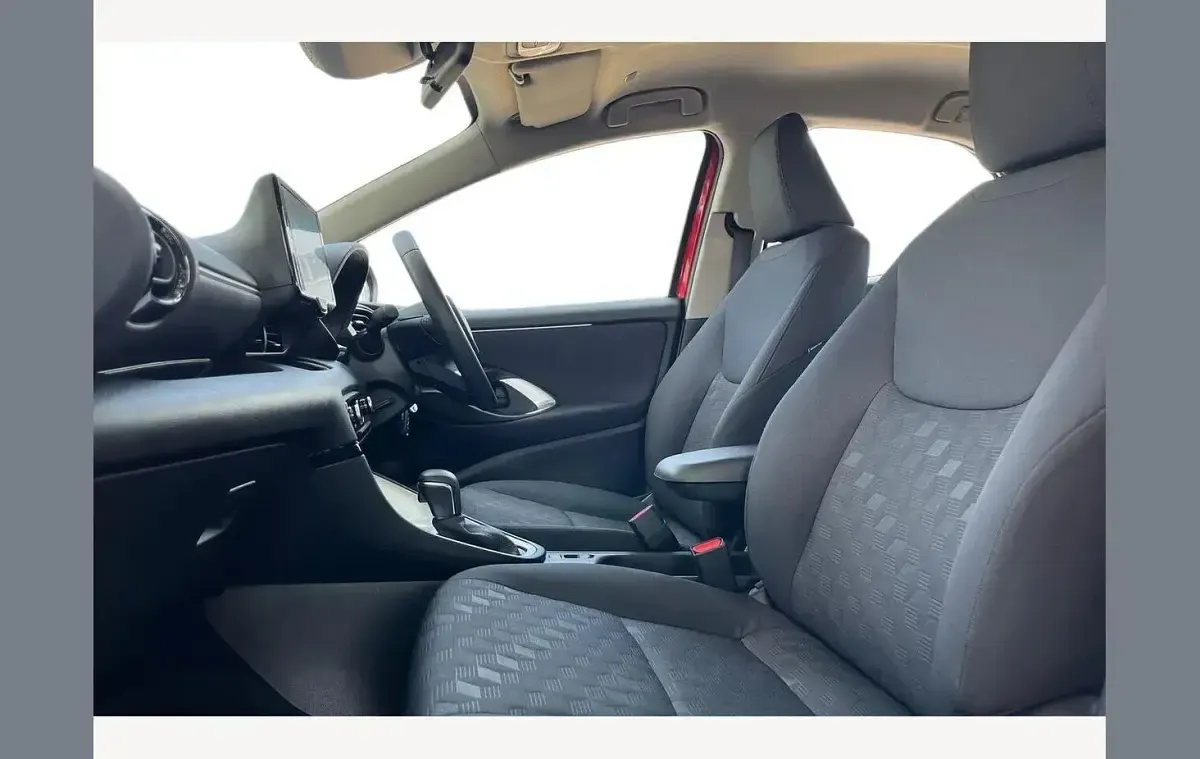 Used Toyota Yaris 116 HP (85 kW) 2025 Red Hatchback