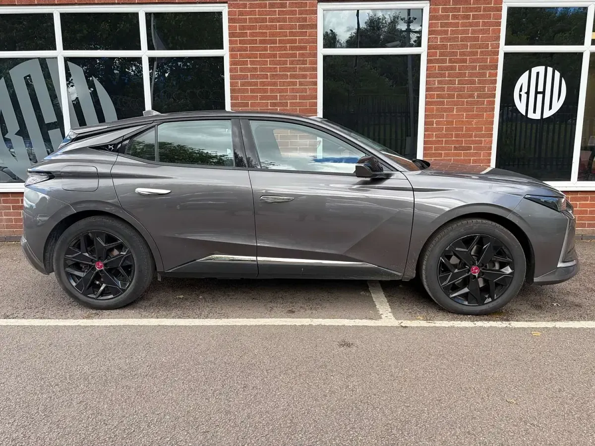 Used DS Automobiles DS4 Performance 225 HP (165 kW) 2022 Grey SUV