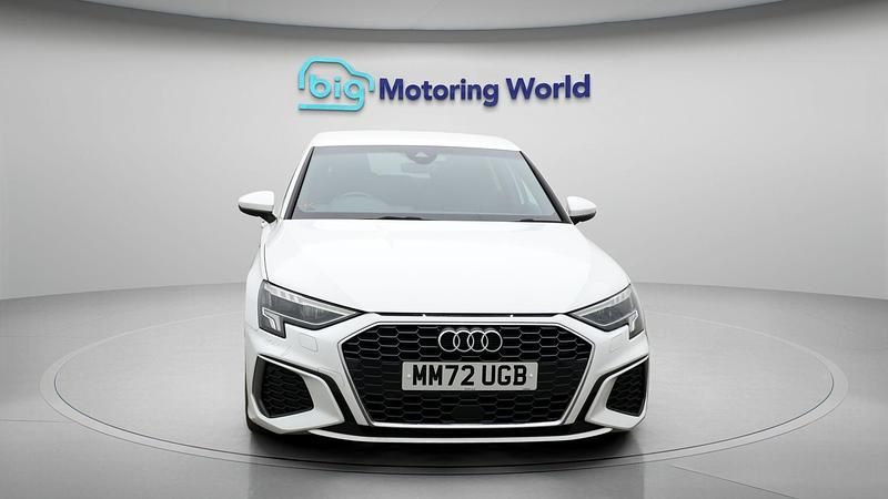 Used Audi A3 Sportback e-tron S-Line 204 HP (150 kW) 2022 White Hatchback