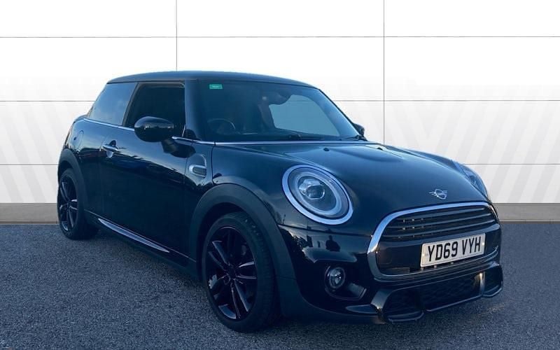 Used 2021 Mini Cooper Hatch Hatchback | £15,038 (Good price) - Image 1/4