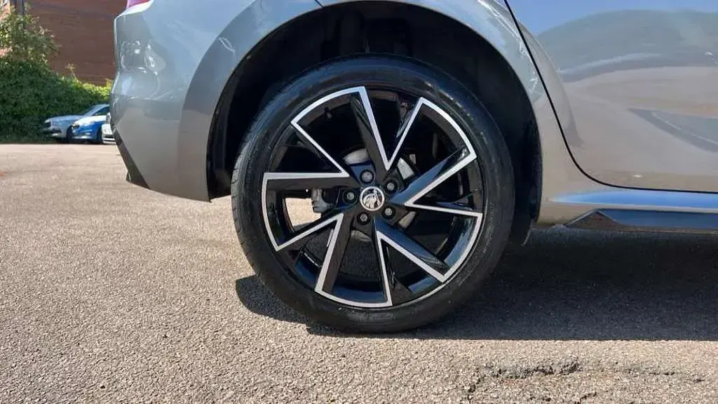 Used Skoda Kamiq Monte Carlo 150 HP (110 kW) 2022 Grey SUV