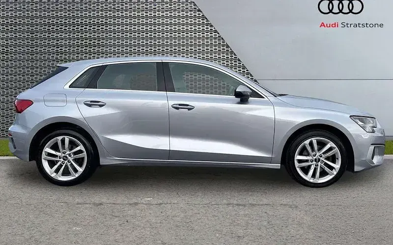 Used Audi A3 Sportback Sport 150 HP (110 kW) 2023 Silver Hatchback