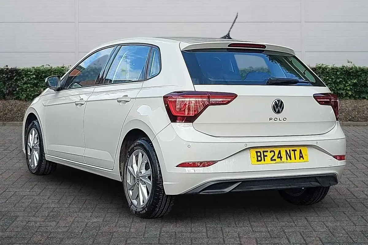 Used VW Polo Style 95 HP (69 kW) 2024 Grey Hatchback