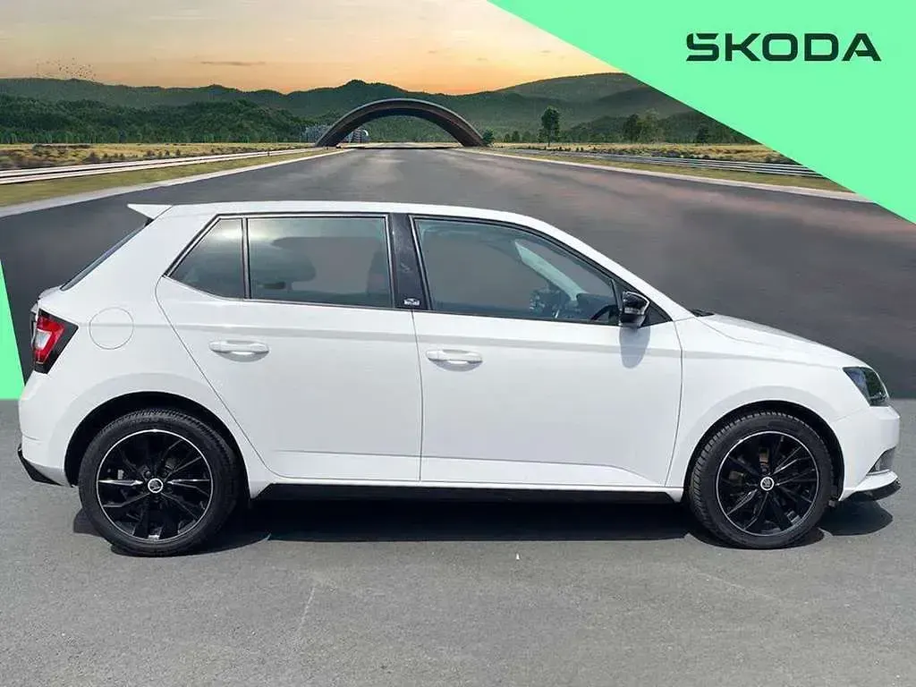 Used Skoda Fabia Monte Carlo 110 HP (80 kW) 2017 White Hatchback