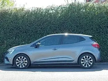Used Renault Clio Evolution 145 HP (106 kW) 2023 Grey Hatchback