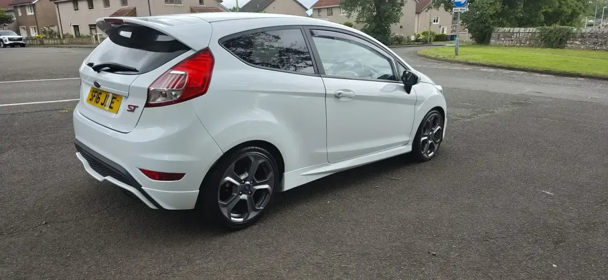 Used Ford Fiesta ST 2016 White Hatchback