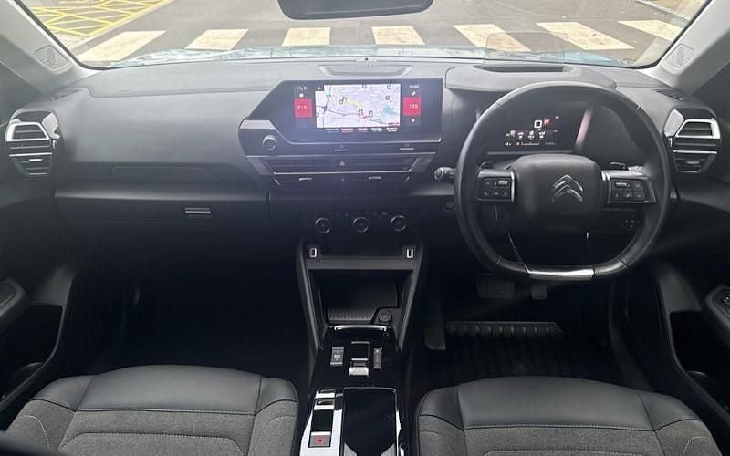 Used Citroën C4 PureTech 131 HP (96 kW) 2021 Red Hatchback