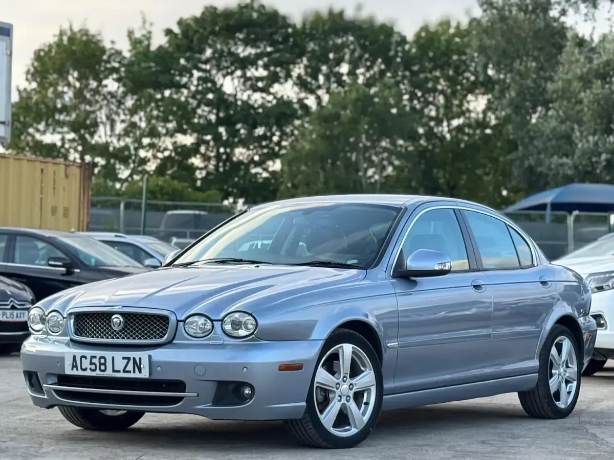 Used Jaguar X-type SE 2009 Blue Sedan