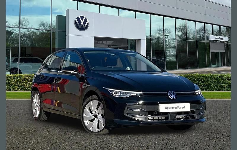 Used VW Golf VIII Style 150 HP (110 kW) 2025 Black Hatchback