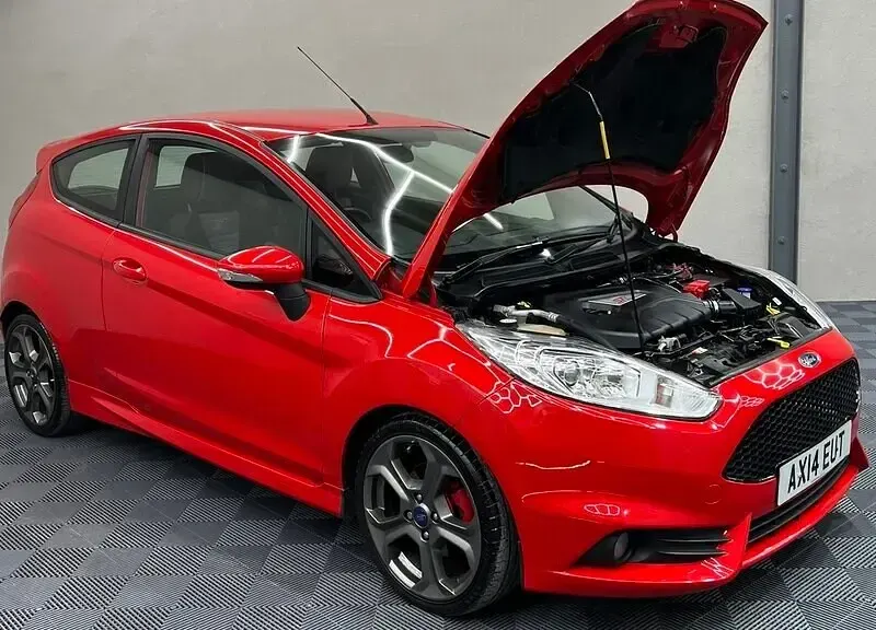 Used Ford Fiesta ST 2014 Red Hatchback