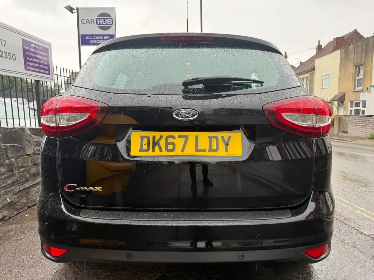 Used Ford C-MAX Zetec 120 HP (88 kW) 2017 Black MPV