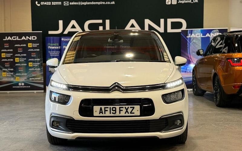 Used Citroën C4 SpaceTourer Flair 131 HP (96 kW) 2019 MPV
