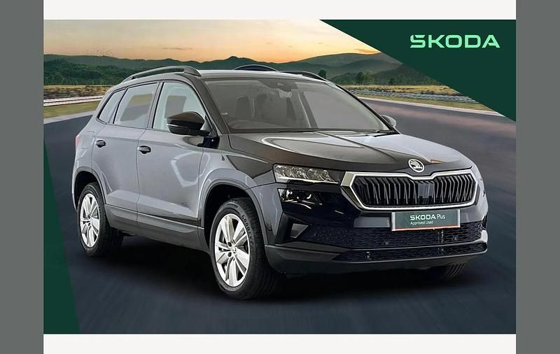 Black Used 2025 Skoda Karoq SE SUV | £23,790 (Fair price) - Image 1/3