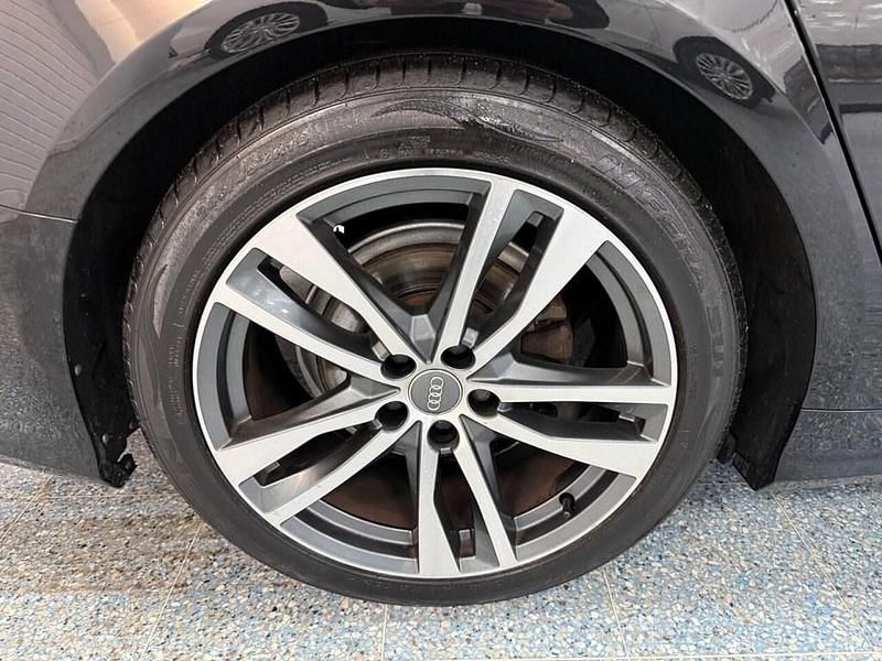 Used Audi A6 S-Line 204 HP (150 kW) 2019 Black Sedan