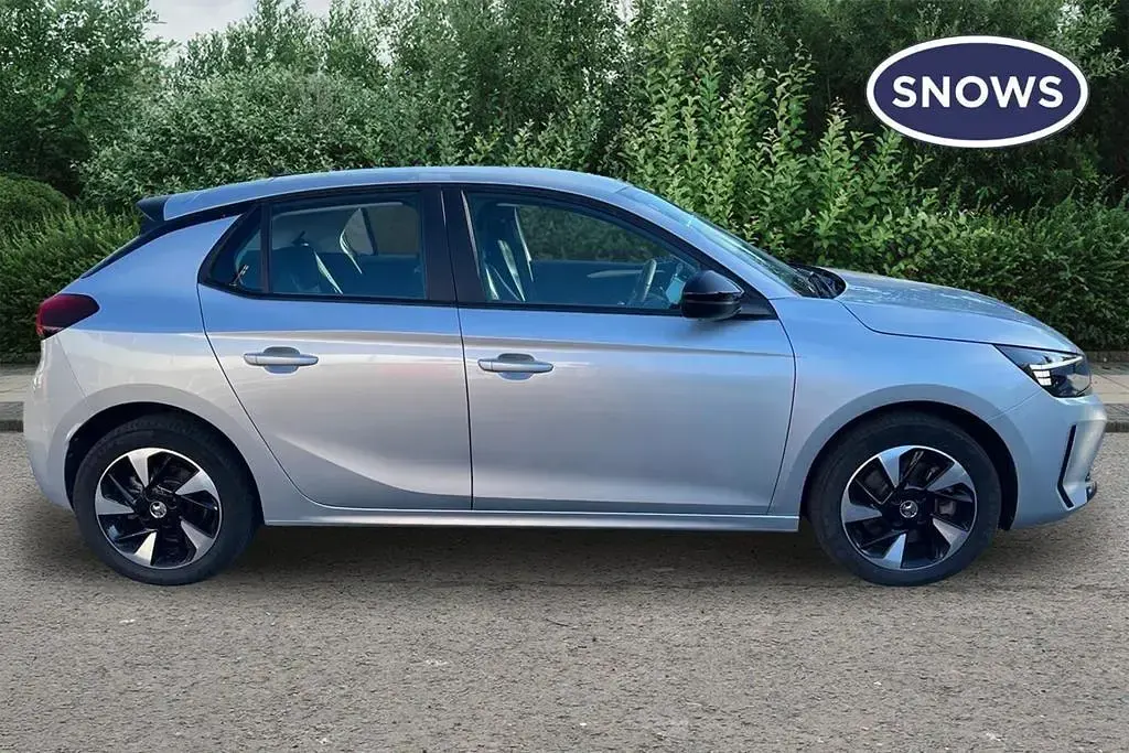 Used Vauxhall Corsa-e Design Edition 50 kW (68 HP) 2024 Hatchback