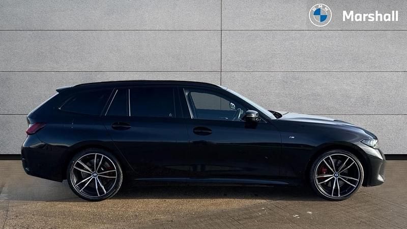 Used BMW 320 M Sport 184 HP (135 kW) 2023 Black sapphire  Estate