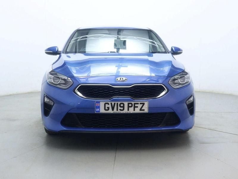 Used Kia Ceed 138 HP (101 kW) 2019 Blue Hatchback