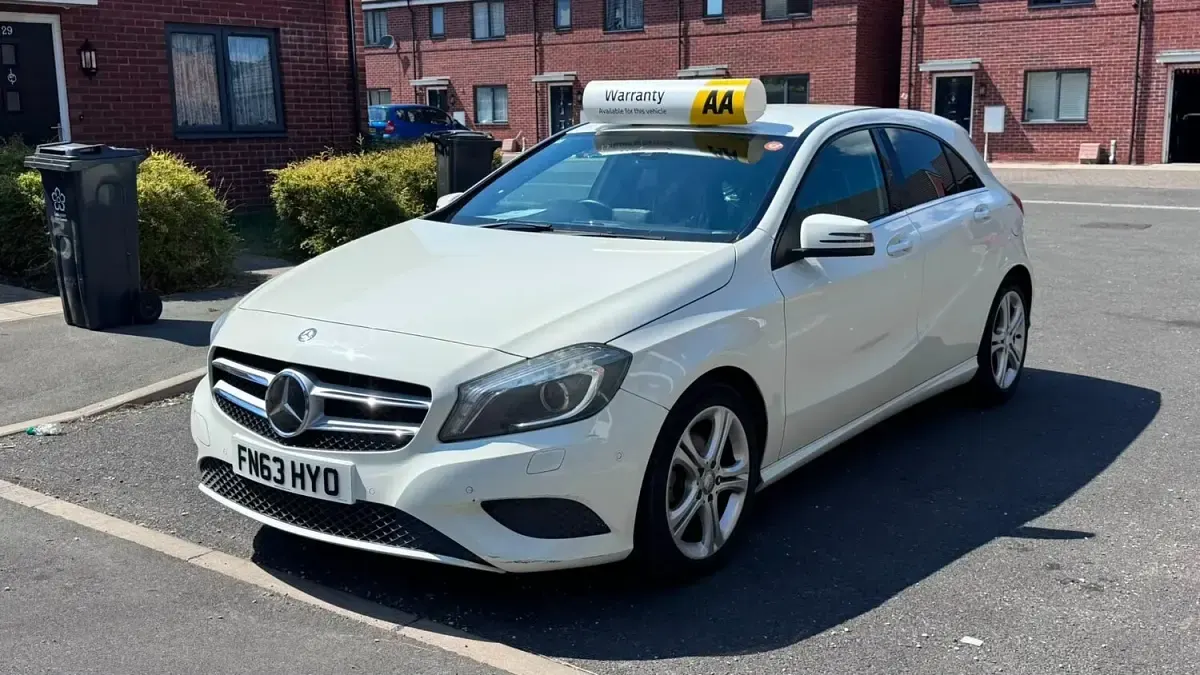 Used Mercedes A180 2013 White Hatchback