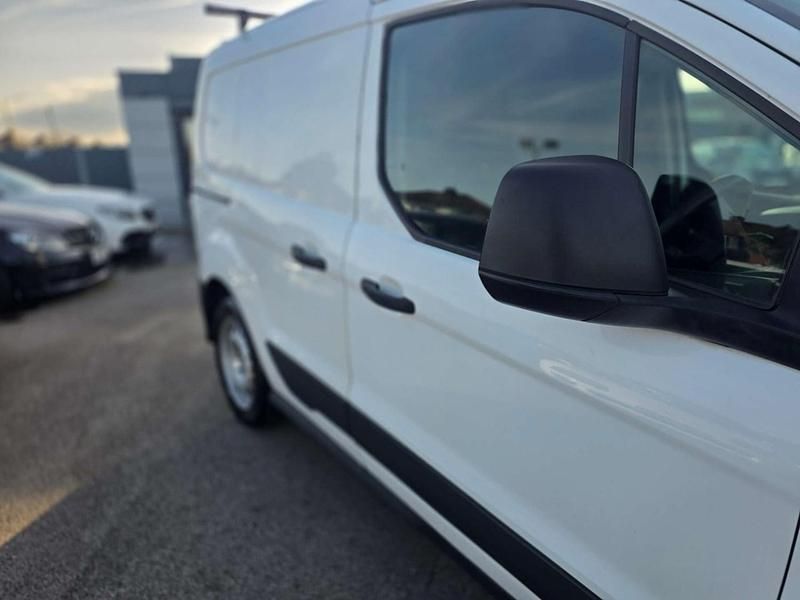 Used Ford Transit Connect 2016 White MPV