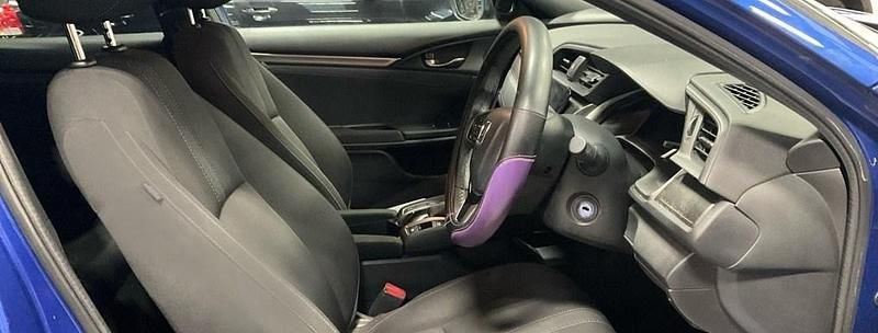 Used Honda Civic SR 120 HP (88 kW) 2019 Brilliant sporty blue Hatchback