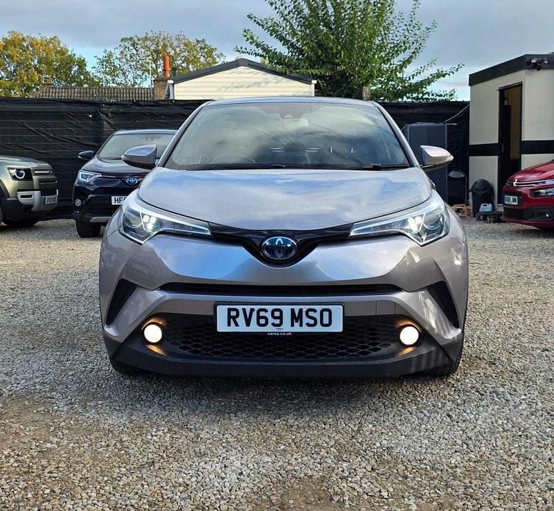 Silver Used 2019 Toyota C-HR SUV | £12,250 (Good price) - Image 1/4