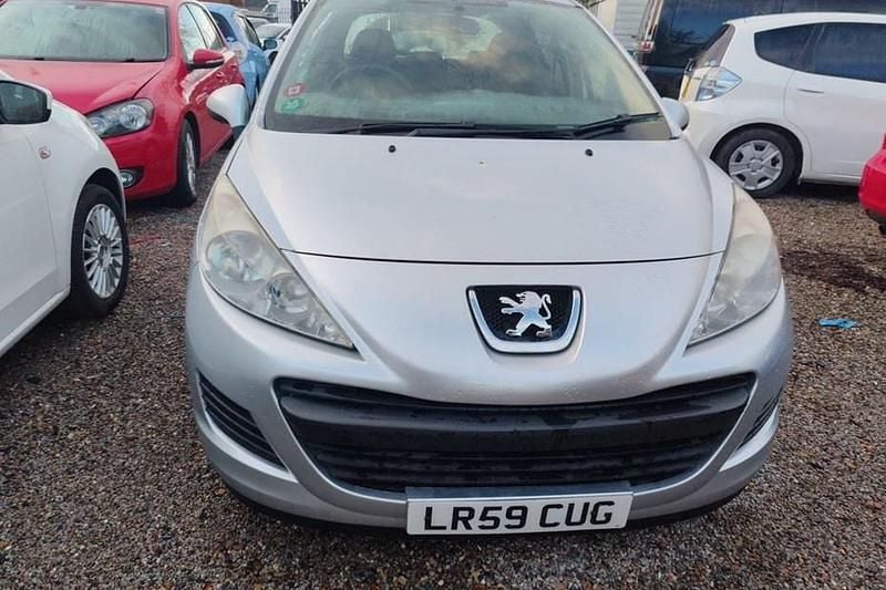 Silver Used 2009 Peugeot 207 S Hatchback | £999 (Good price) - Image 1/1